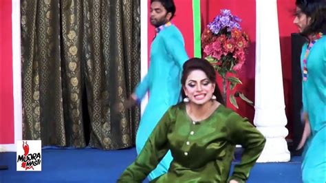 Maza Lain Dy Paicha Pain Dy Hot Sexy Mujra By Nida Choudhry Best Comdey
