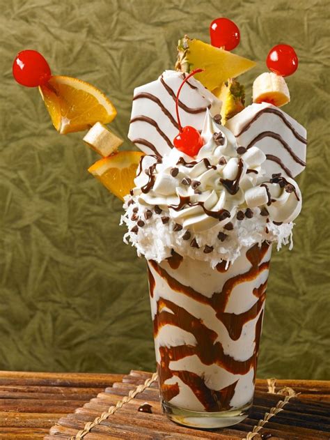Using the most adorable party snack on the block, birthday cake mini. Zebra® Cakes Safari Shake | Little Debbie | Little debbie ...