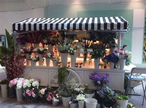 Flower Kiosk In Dubai Abu Dhabi Sharjah Al Ain