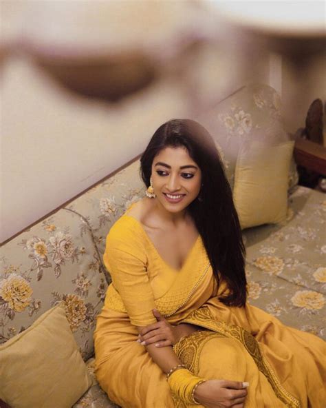 Bengali Diva Paoli Dam Looks Drop Dead Gorgeous In Ethnic Yellow Saree Fans Sweat Iwmbuzz