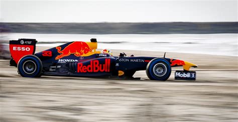 Hotel formule 1 nabij zandvoort. Formule 1-teams laten omstreden strandroute naar Zandvoort ...