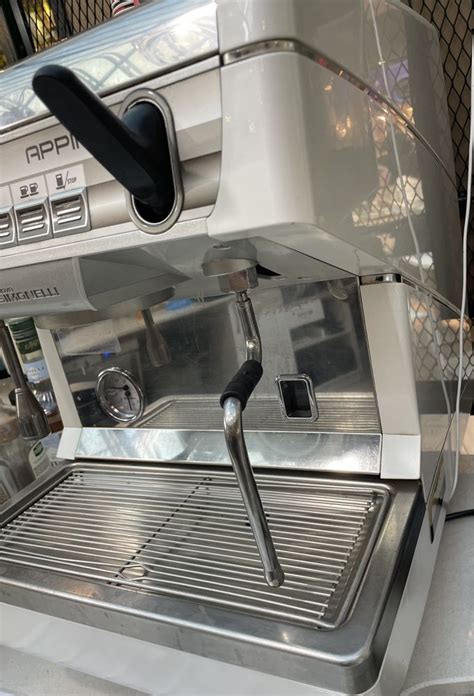 Nuova Simonelli Appia Life Gr Volumetric Ekspres Do Kawy Wroc Aw