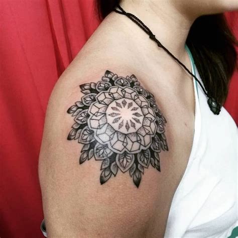 Tatuagens Femininas No Ombro Imagens Que V O Te Inspirar A Tatuar