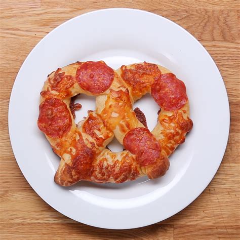 Pizza Pretzel Crust Recipe