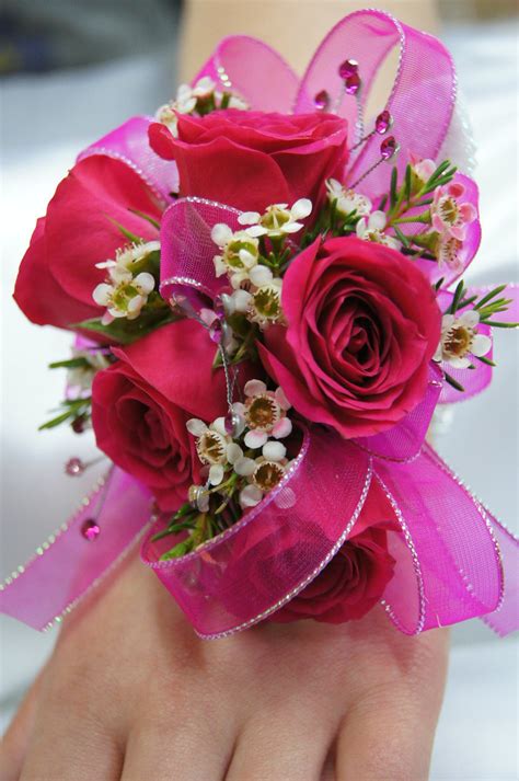 Hot Pink 5 Rose Wrist Corsage Soderbergs Floral And T