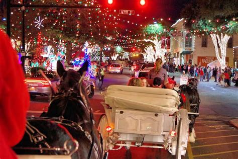 Christmas Lights In Asheville 7 Best Spots 2019 Christmas Town