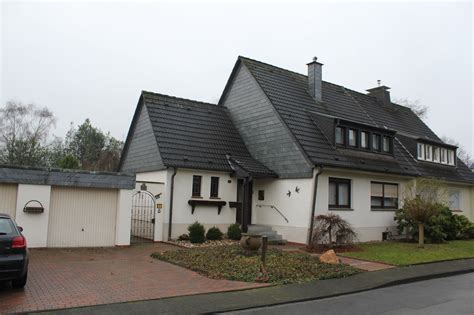 Ferienwohnung haus ruhrgebiet is situated in mülheim an der ruhr, 5 km from forum city mülheim, in an area where cycling can be enjoyed. Liebevoll gepflegtes Einfamilienhaus in Mülheim an der ...