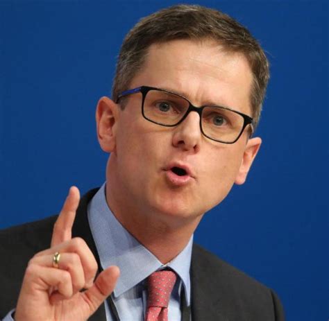 Carsten linnemann has had a variety of different haircuts in recent years. In CDU: Linnemann sieht trotz Kretschmer-Erfolg Redebedarf - WELT