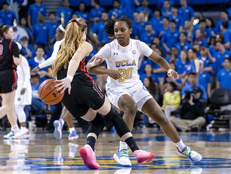 Womens Basketball Players Balance Season Prep And Election Stress