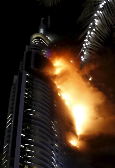 Dubai The Address Hotel Fire Dramatic Images Of Towering