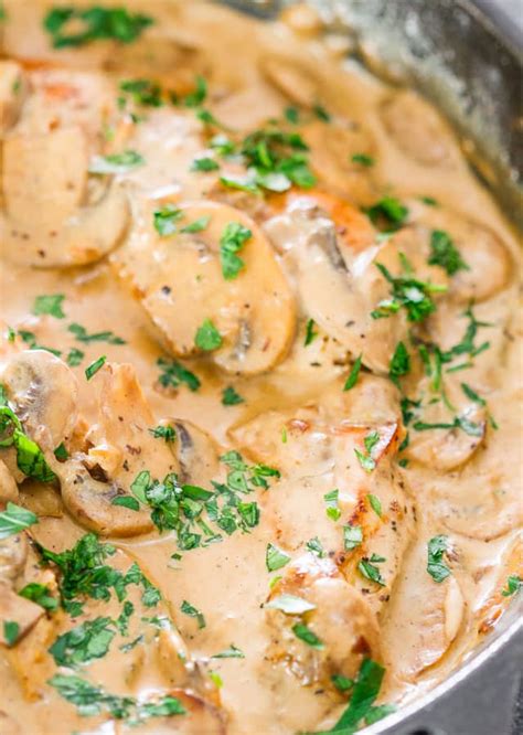 This Chicken In White Wine Sauce With Mushrooms Is A Simple Yet Very