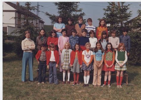 Photo De Classe Cm2 De 1974 Ecole Jules Ferry Uckange Copains Davant