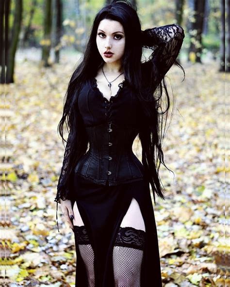 goth girl of the week feature contesa cneajna