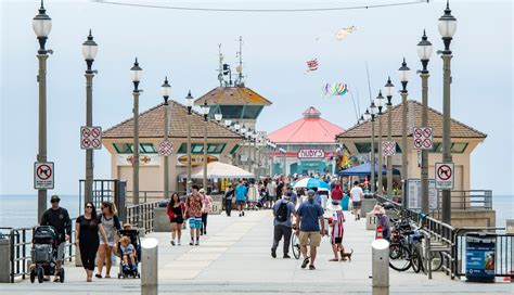 Iconic Huntington Beach Pier Reopens To Public But Keep Moving Press Telegram