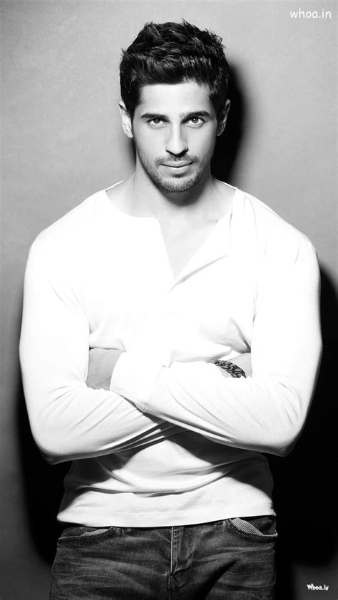 Siddharth Malhotra White T Shirt With Black And White Hd Wallpaper Bollywood Actors Bollywood