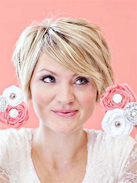 Find your ideal short hairstyle for 2021. 30 Best Short Haircuts for Women Over 40 | Short ...