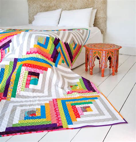 How to make your own log cabin. Make Your Own Log Cabin Quilt Pattern - Suzy Quilts