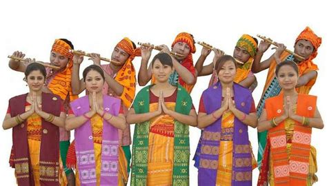 Dresses Of Assam Traditional Assamese Costumes Holidify