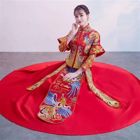 Классический воротник Мандарин Cheongsam свадебный костюм вышивка Феникс китайское свадебное