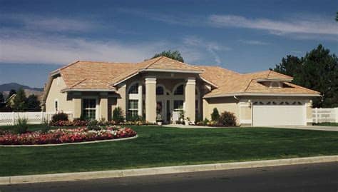 Contemporary House Plan #190-1006: 4 Bedrm, 2041 Sq Ft ...