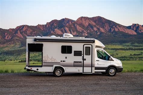 Compact Rv Rentals Small Recreational Vehicles Overland Discovery®