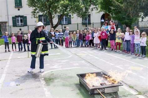 Internetes foglalási rendszerrel kísérletezik a kormány, 70 ezer ember kaphat időpontot az oltásra. Szomjoltóság