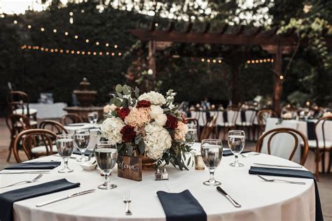 Navy And Burgundy Wedding Table Greatest Thing Logbook Fonction