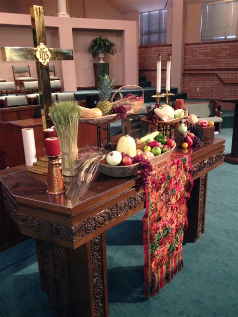Thanksgiving Altar I Like The Use Of Levels Communion Table Church
