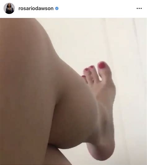 Rosario Dawsons Feet