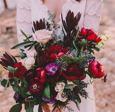 Raheen roundabout, gouldavoher, raheen, co. Pin by Karen Chisholm on Wedding | Wedding flowers, Wedding bouquets, Bridal bouquet