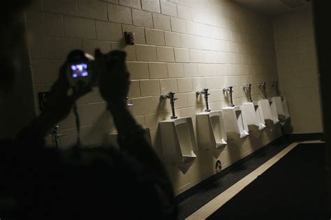 The No 1 Problem For Football Fans Finding A Bathroom The Washington Post