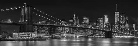 Manhattan Skyline And Brooklyn Bridge Impressionen Bei Nacht Panorama