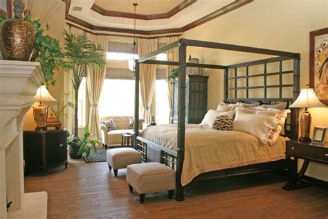Another way to go would be to take elements from each one to come up with your own theme for a romantic bedroom. Bedroom Ideas for Couples - Bedroom | Bedroom Designs ...