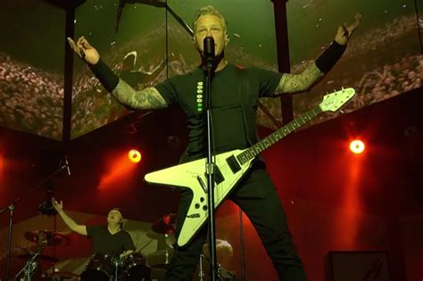 Watch Pro Shot Video Of Metallicas Battery Performance From Las