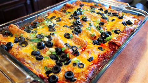 The Best Tex Mex Style Red Enchiladas With Ground Beef Recipe Youtube