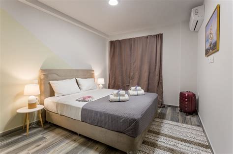 26 apartments for rent in athens from $350 / month. Deluxe One-Bedroom Apartment with Terrace & Private ...