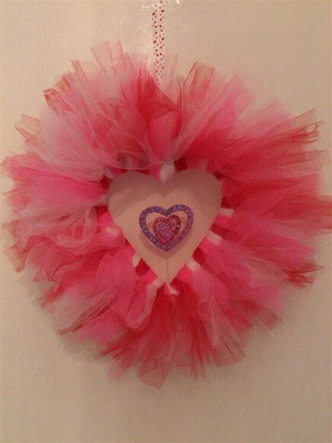 Pink Red And White Heart Shaped Valentines Tulle Wreath Heart Shaped