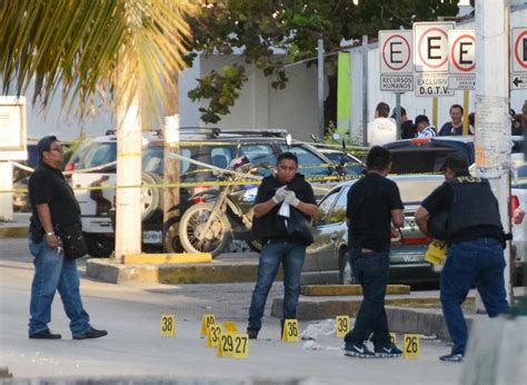 Police Find 5 Bodies In Mexican Resort City Of Cancun
