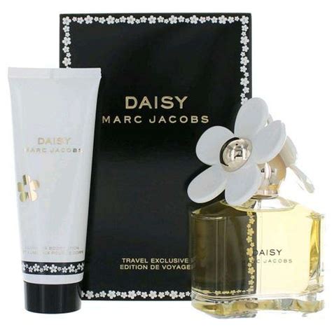 Marc Jacobs Daisy Piece Gift Set For Women Perfume N Cologne Marc