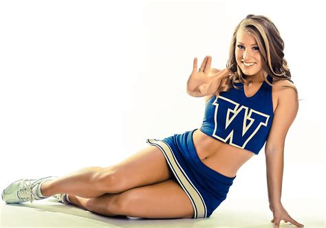 Cheerleader Of The Week Nikki Sports Illustrated