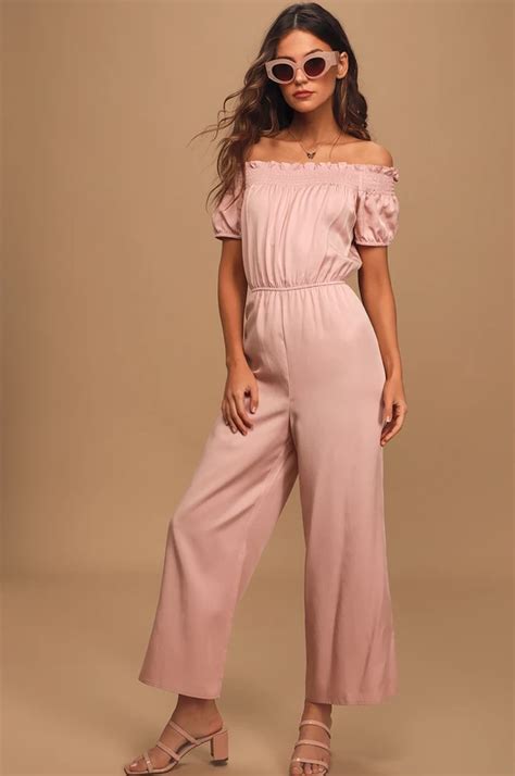 Here Are 5 Best Off The Shoulder Jumpsuits For Women