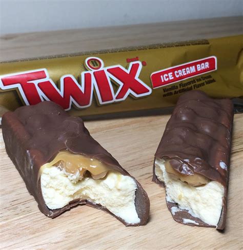 Twix Cookies And Creme Ice Cream Bars Are The Ultimate Midnight Snack