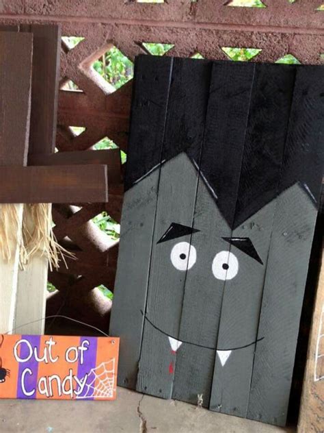 50 Great Ideas For Diy Halloween Wood Crafts Feltmagnet