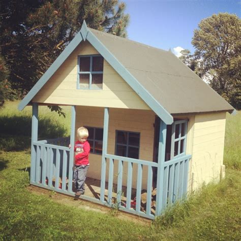 16 Inspiration Into The Wendy House