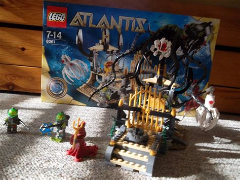 Lego Atlantis 8061 Gateway Of The Squid Building Sets Amazon Canada
