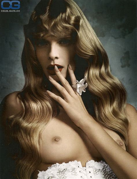 Julia Stegner Nackt Nacktbilder Playboy Nacktfotos Fakes Oben Ohne