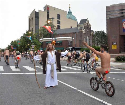 Photos From The Philly Naked Bike Ride Philadelphia Magazine