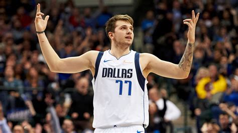 Mavericks Luka Doncic Torches Rockets Late In Breakout Nba Game