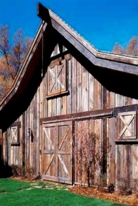 45 Beautiful Classic And Rustic Old Barns Inspirations Old Barns Barn Pictures