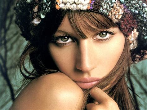 Want to see more posts tagged #gisele bundchen? Hollywood: Gisele Bundchen Hot Photoes And Images Gallery 2012